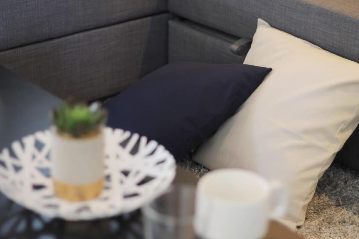 Bhotel Heiwaodori 902 - Huge Apt In Famous Hiroshima Dori For 6P Extérieur photo